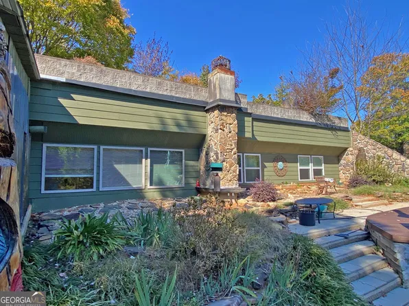 94 Mountain View Dr, Dahlonega, GA 30533