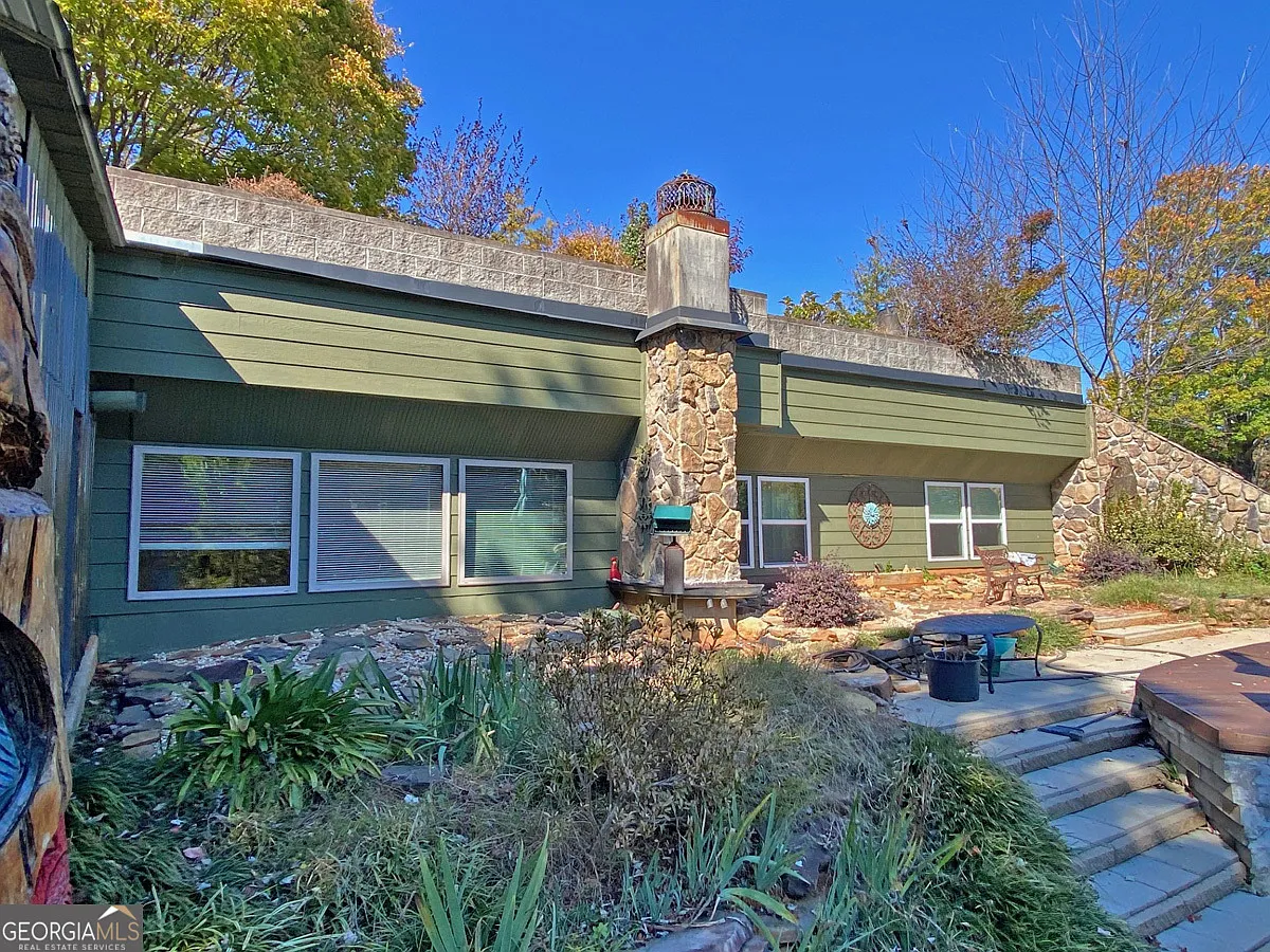 94 Mountain View Dr photo 1