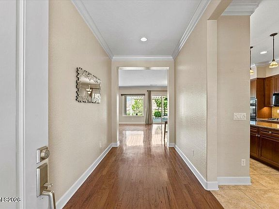 5th image of 1665 Ashland Bluff Way