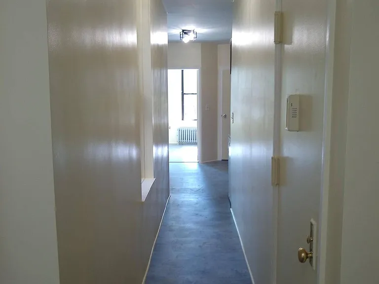 44 Lincoln Ave — Photo 3