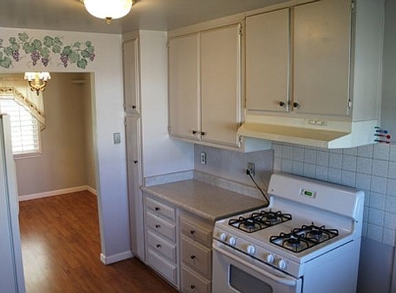 5th image of 6460 Friday Cir