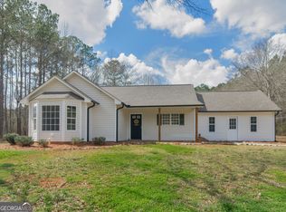 637 Hood Rd, Concord, GA 30206