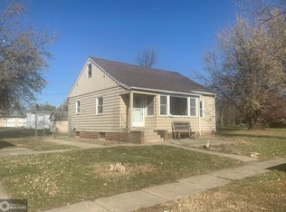 108 Dubuque St, Liscomb, IA 50148
