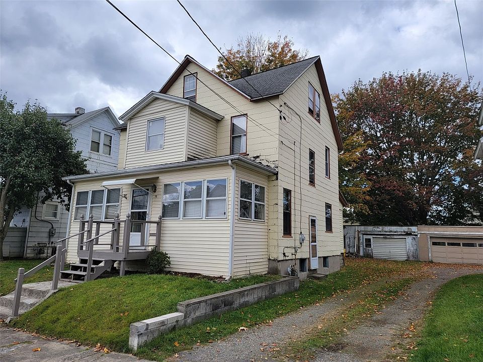 1st image of 38 Helen St