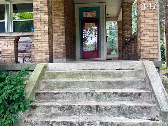 4th image of 347 McAlpin Ave