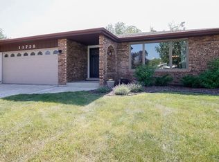 13738 Tamarack Ln, Orland Park, IL 60462