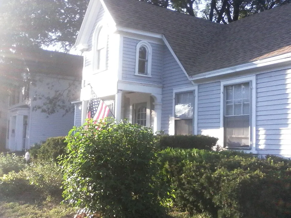11 Wareham St