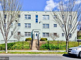 4800 C St SE APT 203, Washington, DC 20019