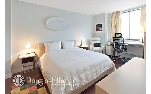 Rented by Douglas Elliman | media 28