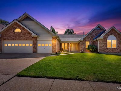 12928 Broadridge Ln, Florissant, MO, 63033