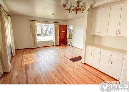 4th image of 1731 Thomas Ave