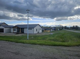 10 10th Ave NE, Choteau, MT 59422