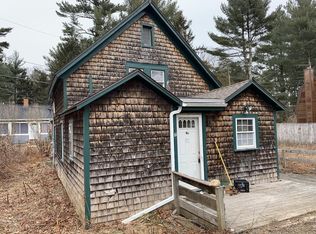 7 West St, Hanson, MA 02341