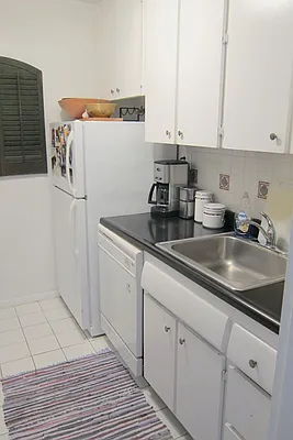 Rented by Tosh Marks Property Group | media 13