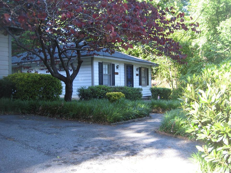 Front of duplexes