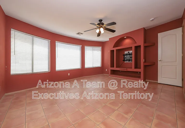 831 S Rincon Rising Rd — Photo 12