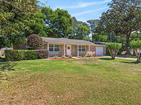 3rd image of 313 Pontevedra Ln