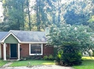 140 Whetherbine Way W, Tallahassee, FL 32301