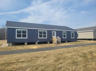 11975 Northland Dr, Cedar Springs, MI
