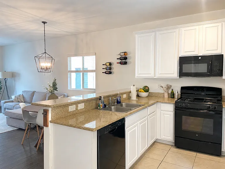 9069 Entrancing Ave — Photo 7