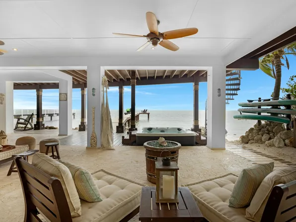 75061 Overseas Hwy, Islamorada, FL 33036