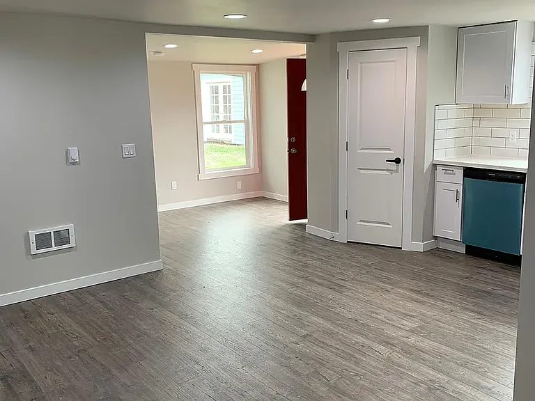 5501 108th Avenue Ct E — Photo 4