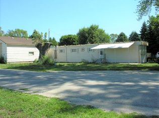 107 S West St, Carpenter, IA 50426