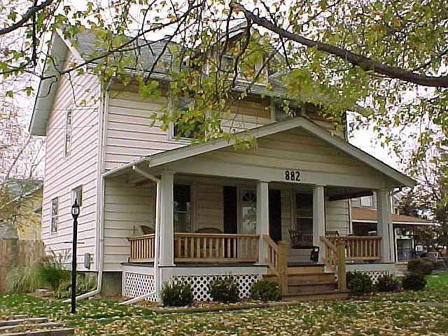 1st image of 882 Bellefontaine Ave