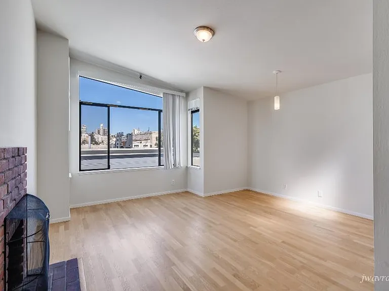 1601 Grant Ave #3D — Photo 5