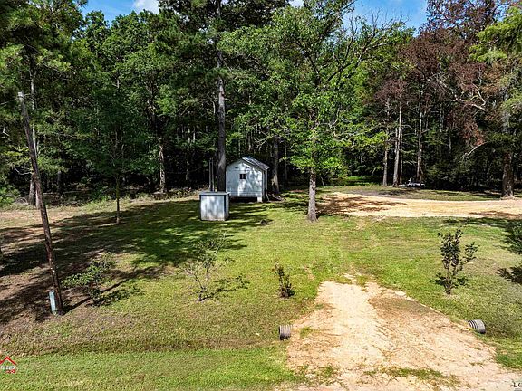 3rd image of 309 Lori Dr