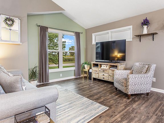 5th image of 9545 Townline Ct