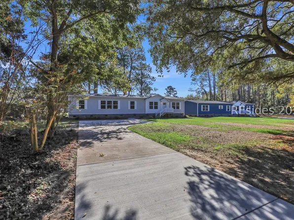 13 Vine St, Hilton Head Island, SC 29926