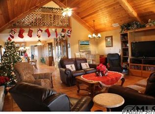 11122 Reeds Lake Rd, Rogers, TX 76569