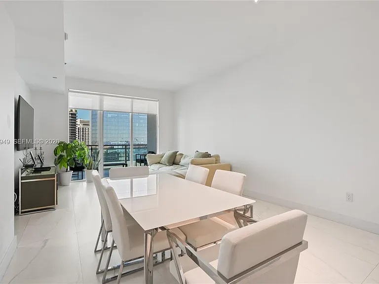 950 Brickell Bay Dr #4101 — Photo 6