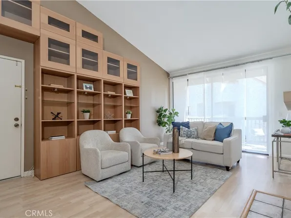 10531 Lakeside Dr S Unit B, Garden Grove, CA 92840
