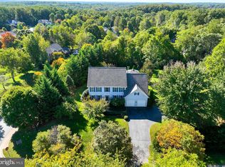 9300 Heather Field Ct, Laytonsville, MD 20882