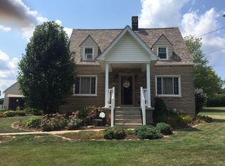 1324 Chestnut St, Monaca, PA 15061