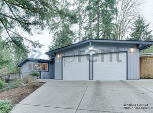 380 Mount Defiance Cir SW, Issaquah, WA 98027