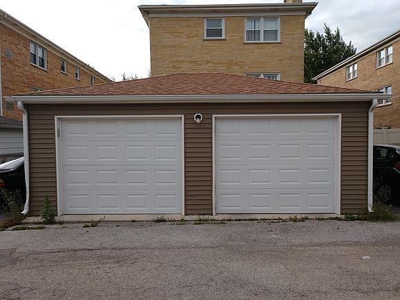 4th image of 830 E Capri Dr #2B