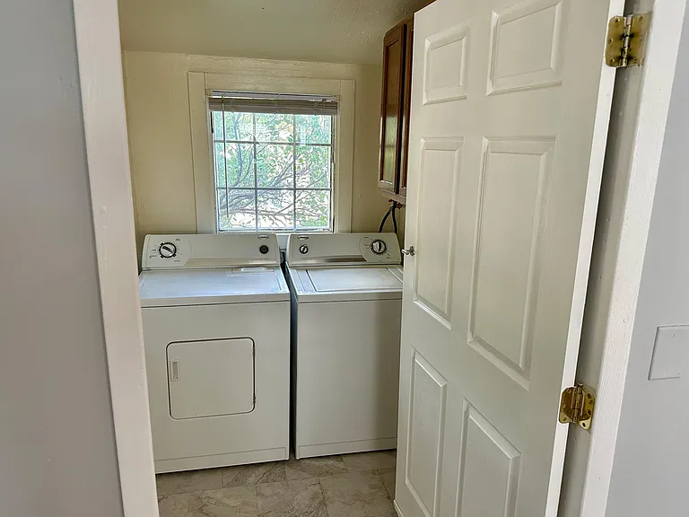 347 Glenway Ave — Photo 28