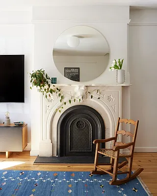 Sold by Compass | media 7