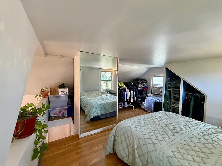 109R Beacon St #2A — Photo 6
