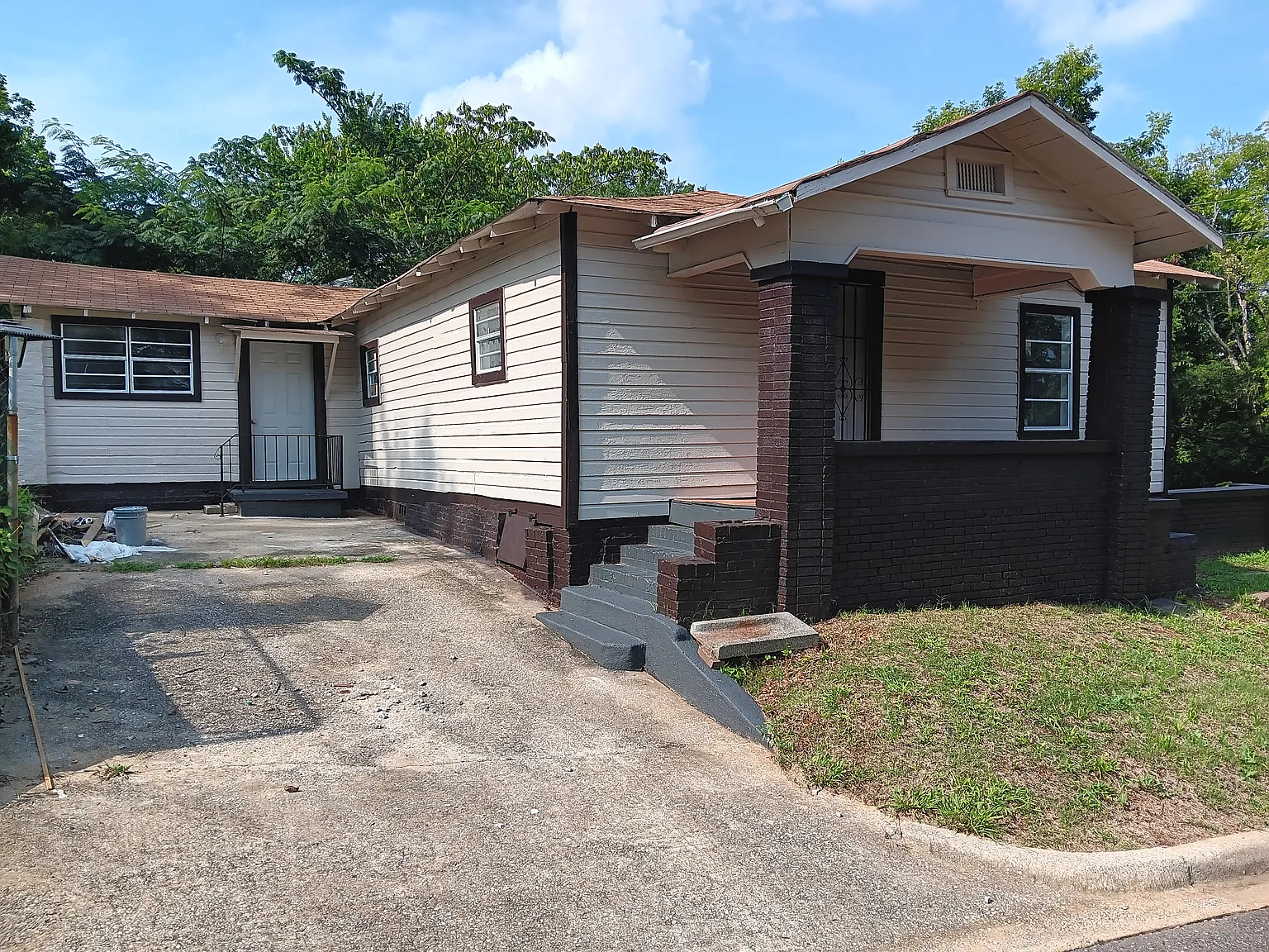 3 bed, 1211 sqft, $1,250 — Photo 4