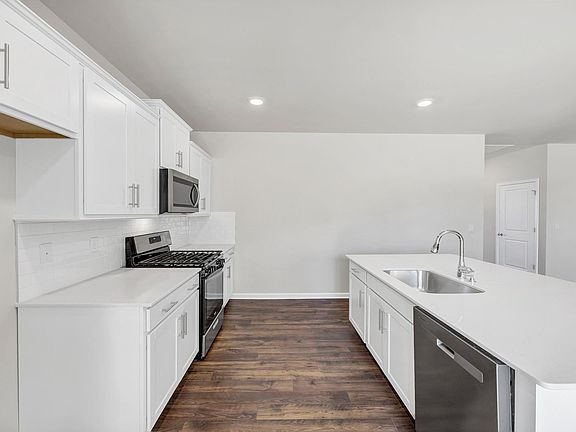 6th image of this home