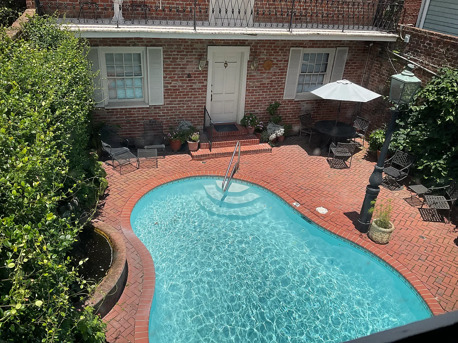 1015 Dauphine St — Photo 3