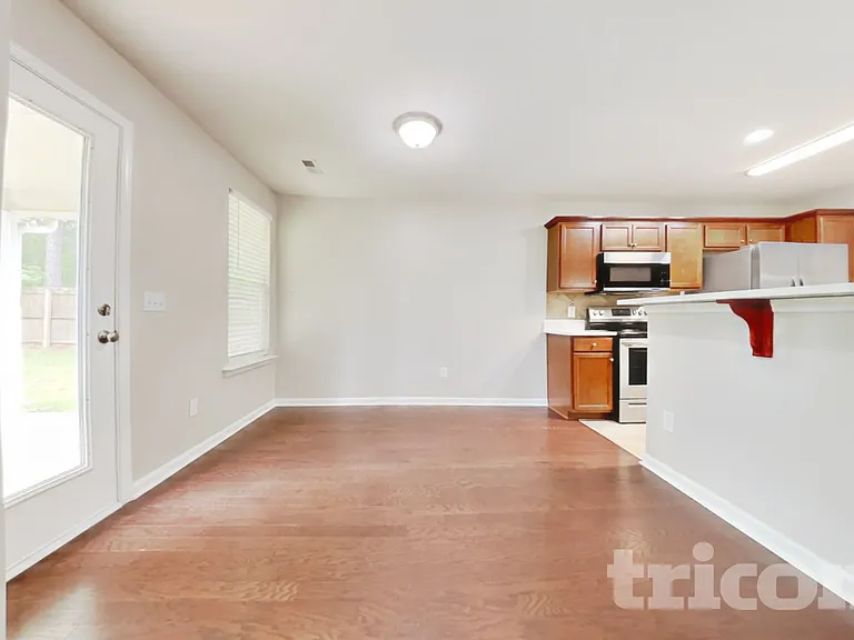 31 Burr Oak Cir — Photo 4