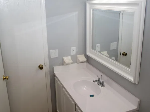 7166 Feather Ct, Reynoldsburg, OH 43068