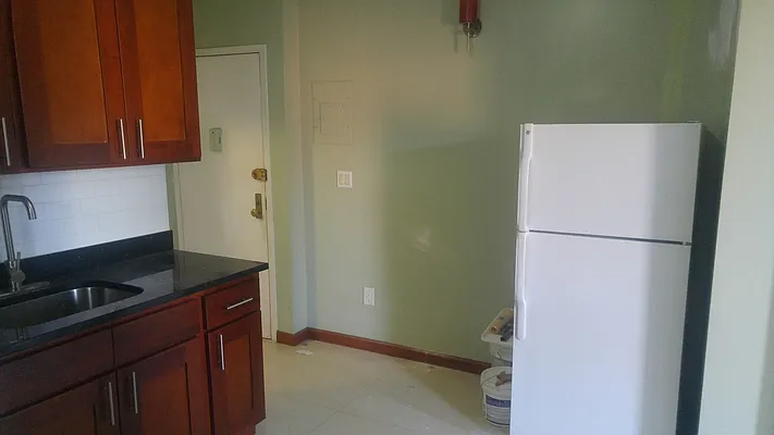 Rented by Downtown Mgt & Realty LLC | media 14