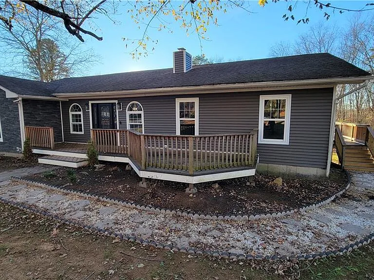 379 Green Hollow Rd #A — Photo 1