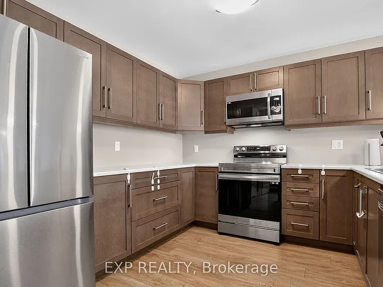 98 Seabert Dr — Photo 10